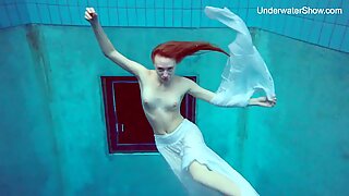 Diana Zelenkina hot Russian underwater